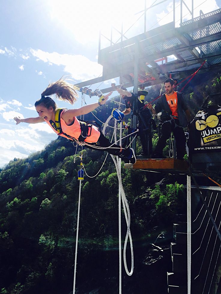 Bungee Jumping
